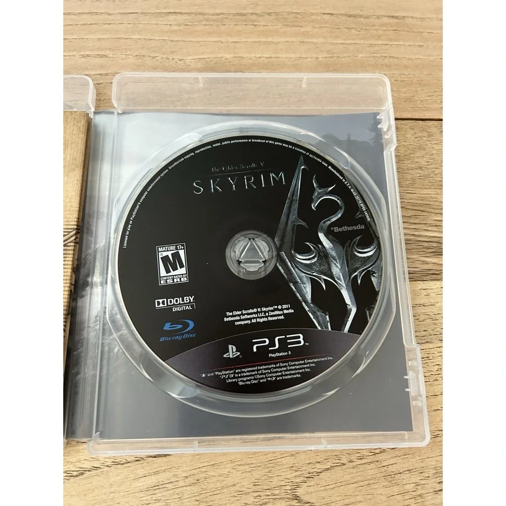 Elder Scrolls V: Skyrim (Sony Playstation 2011) w/‎ Map Complete Not Tested